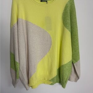 Colorblock Sweater in Green and Cream